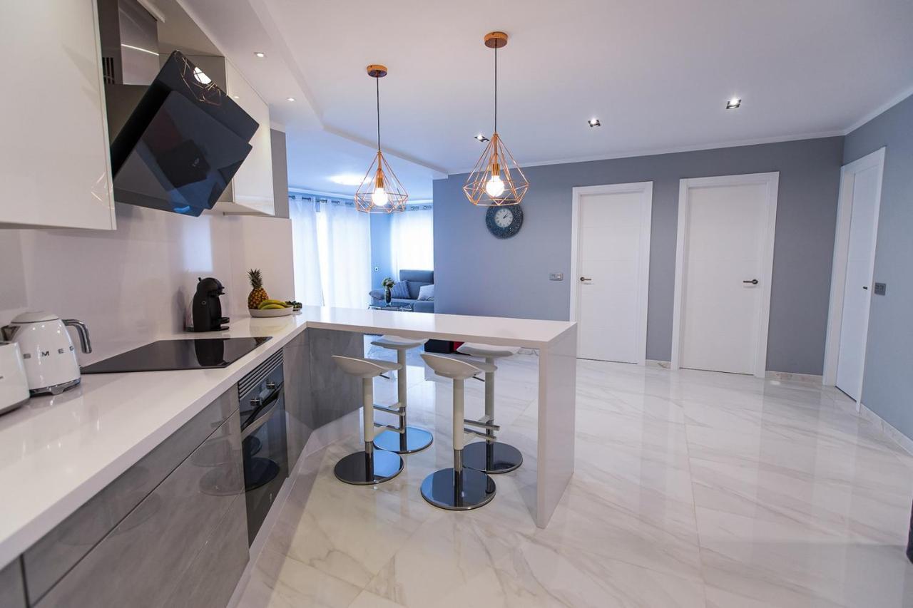 Luxury 2 Bedroom Apartment In Los Cristianos Los Cristianos  Kültér fotó
